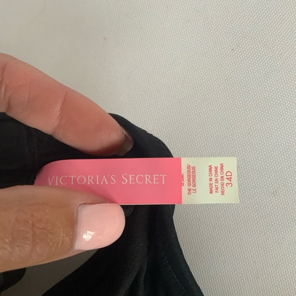 Embellished Victoria Secret push-up swimsuit top - Picture 2 of 3